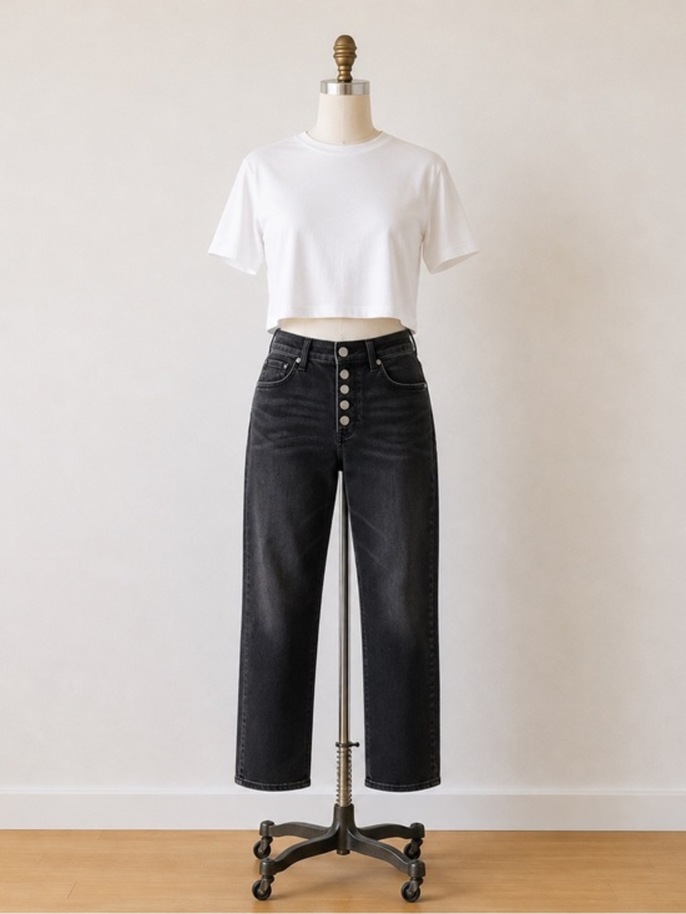 Cabi Button Fly Straight Leg Jeans Size 4 Washed Black Stretch Denim Mid Rise